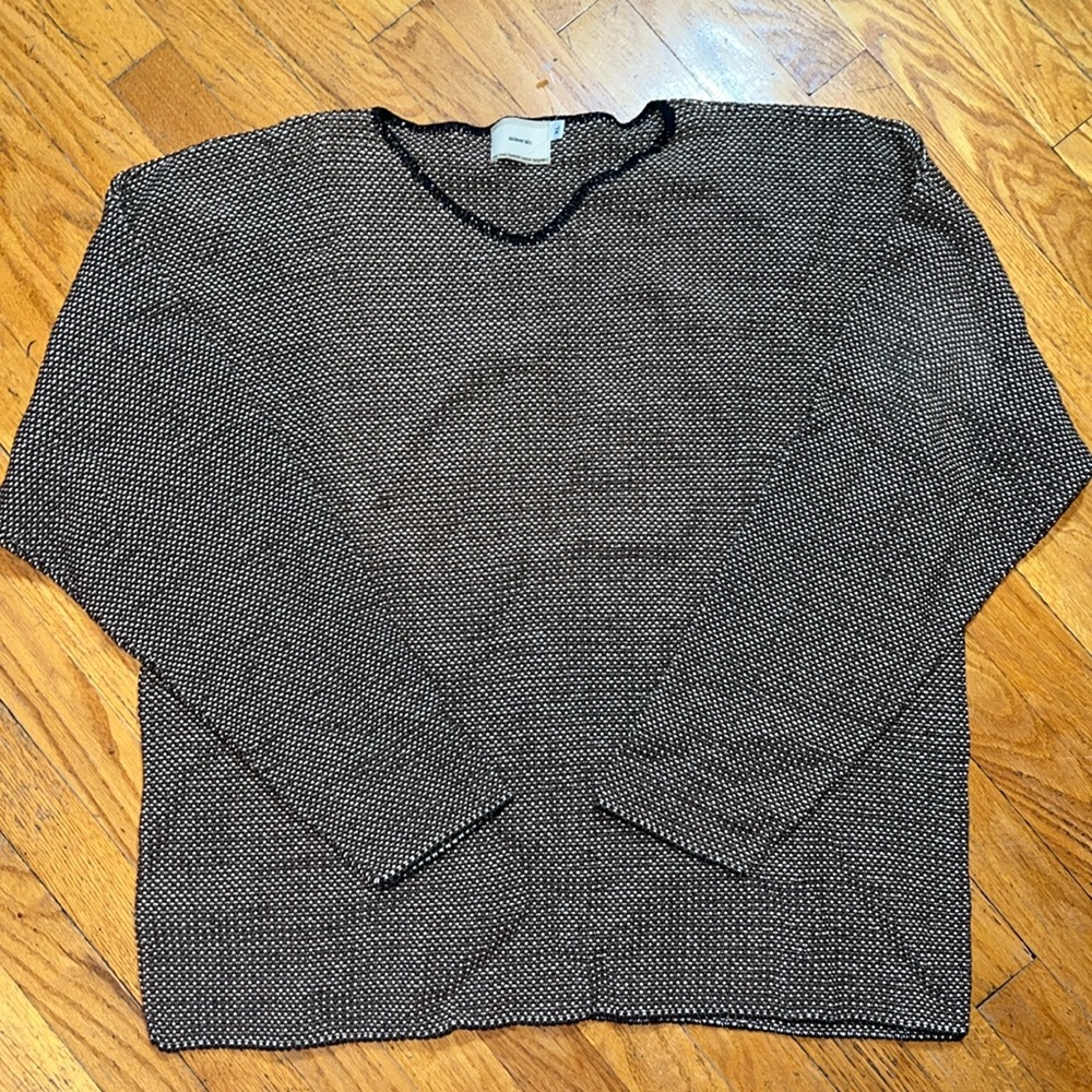 NWOT & NWT Minerals V-Neck Sweater Size XL